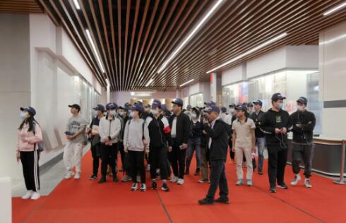 揚大機械學(xué)院學(xué)子走進揚力，促進產(chǎn)學(xué)研融合發(fā)展！